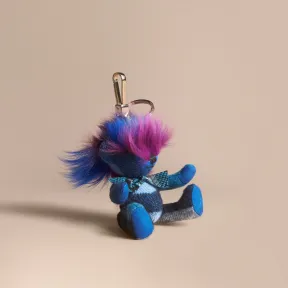 博百利/Burberry 女士 彩虹毛羊皮装饰 Thomas 泰迪熊吊饰 (亮矢车菊蓝) 40412861