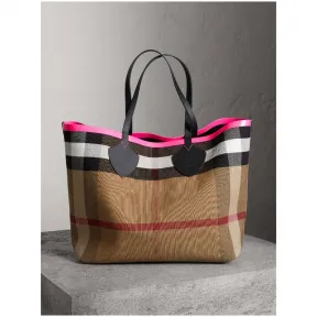 博百利/Burberry  The Giant - 双面两用帆布格纹拼皮革吉安特包 (黑色 / 霓虹粉)  40659191