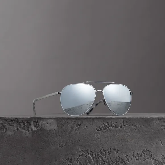 博百利/Burberry 男士 横梁装饰飞行员太阳眼镜 (灰色) - 男士  40788571