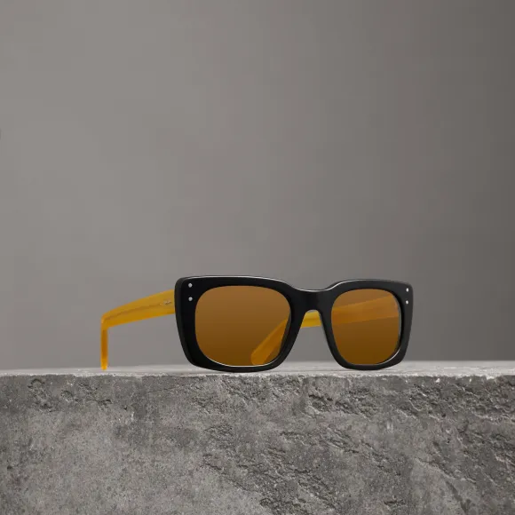 博百利/Burberry 女士 方框太阳眼镜 (黑色) 40789941