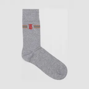 博百利/Burberry  标志性条纹拼专属标识图案混纺棉袜  80308421
