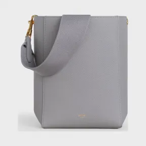 思琳/Celine 女士 Sangle Bucket 小号柔软粒面小牛皮桶包 189303AH4.05CL