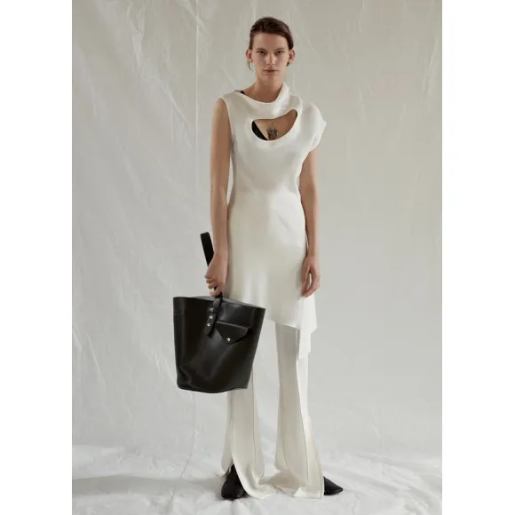 思琳/Celine  米白色双面人造丝Sable无袖上衣 20CB87577.01OW