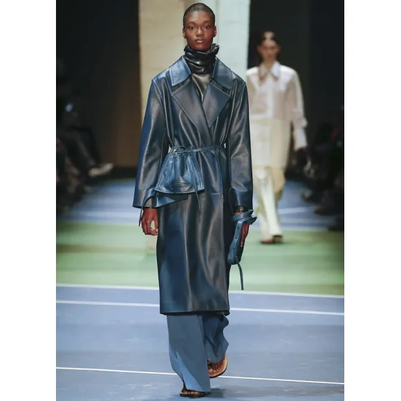 思琳/Celine  深蓝色超轻皮革腰带 24N694538.07DZ