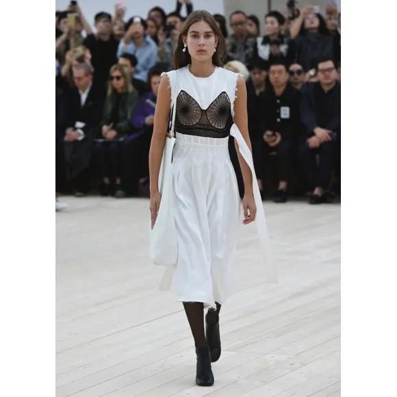 思琳/Celine  白色人造丝缎配针织钩编细节连衣裙 26Y977060.01BC