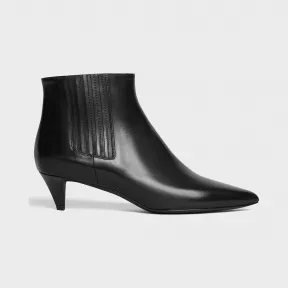 思琳/Celine 女士 CELINE Sharp 亮泽小牛皮切尔西及踝靴 333053002C.38NO