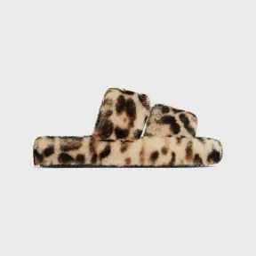 思琳/Celine FUR SLIDES TRIOMPHE羊毛革露趾拖鞋 343553956C.19LE