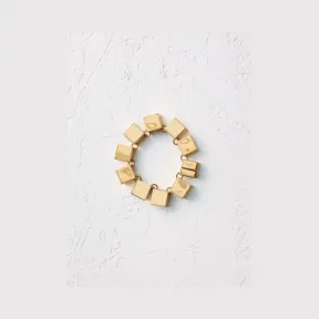 思琳/Celine  Cube金色黄铜手链 46H676BRA.35RR