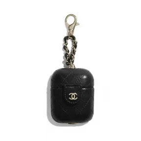 香奈儿/Chanel AirPods耳机套  羊皮革与金色金属  黑 AP1891-B04378-94305