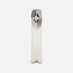 迪奥/Dior DIOR AND AK SKI 单板滑雪板 米白色饰以 CD Diamond Dior 标志，154 厘米 00X0038HOSNO_C089_TU