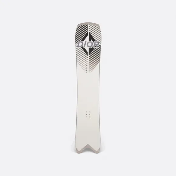 迪奥/Dior DIOR AND AK SKI 单板滑雪板 米白色饰以 CD Diamond Dior 标志，154 厘米 00X0038HOSNO_C089_TU