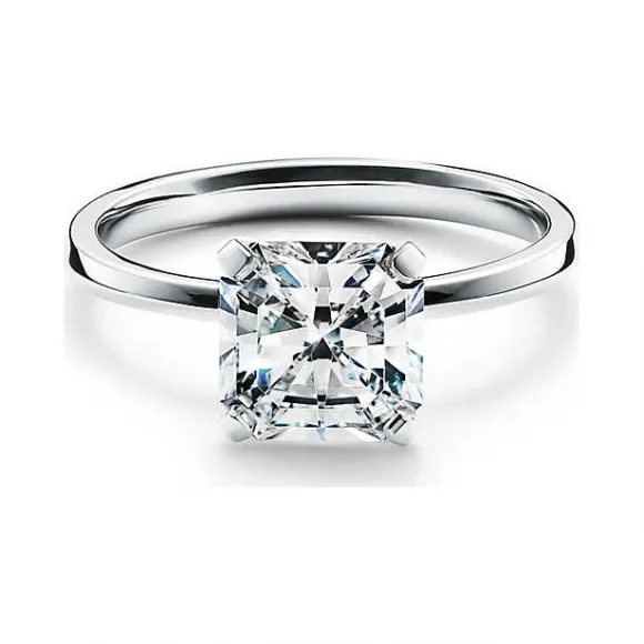 蒂芙尼/Tiffany True™ 铂金订婚戒指：现代爱情的象征 63594873 