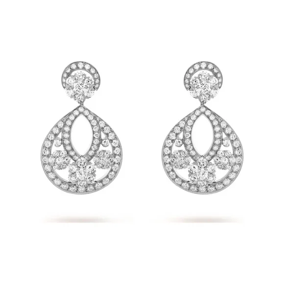 梵克雅宝/Van Cleef & Arpels Snowflake耳环 小号款式。 VCARPJKF00