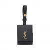 伊夫圣罗兰/Yves Saint laurent Monogram Graud压纹皮革Monogram耳机架 6121111GF0J1000