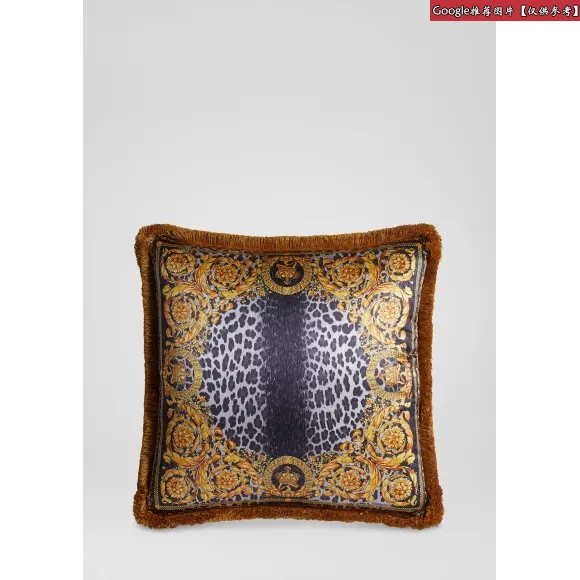 范思哲/Versace Vasmara桑蚕丝动物印花靠垫 ZCU505001-ZSEP0076_Z7050