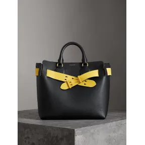 博百利/Burberry 女士 The Belt - 中号皮革贝尔特包 (黑色) 40767281