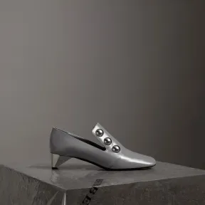 博百利/Burberry 女士 铆钉装饰漆皮高跟鞋 (中灰色) 40781841