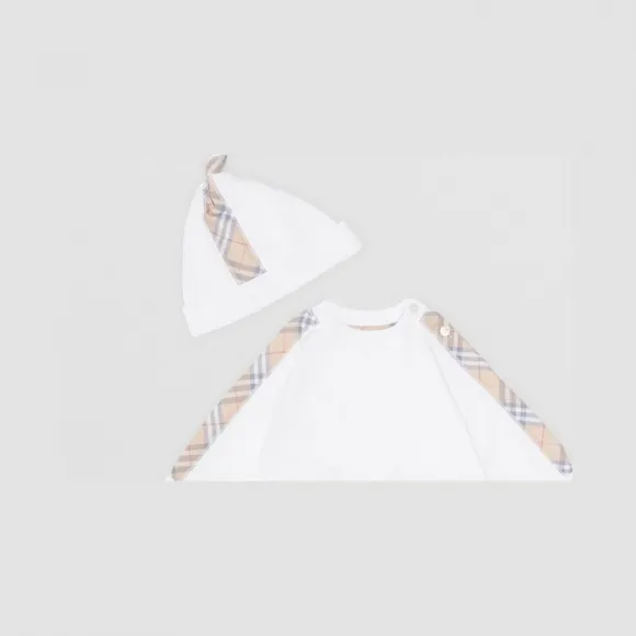 博百利/Burberry 格纹棉质三件套婴儿礼品套装  P80044751