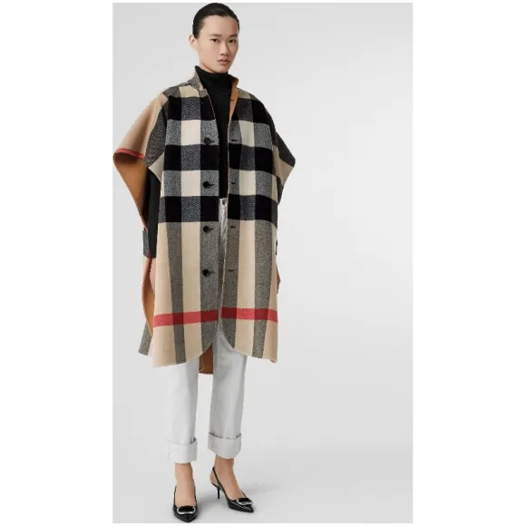 博百利/Burberry 女士 双面两穿格纹羊毛混纺披肩 (驼色) 80098621