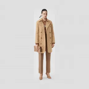 博百利/Burberry 女士 菱形绗缝双排扣大衣 (饼干色) 80210551