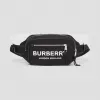 博百利/Burberry 徽标印花 ECONYL® 腰包 (黑色) - 男士  80210891