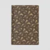 博百利/Burberry 专属标识印花环保帆布护照夹  P80229641