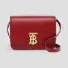 博百利/Burberry TB 迷你专属标识皮革锁扣包 (深红色) - 女士  80284371