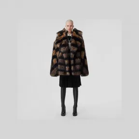 博百利/Burberry 条纹人造皮草宽松外套 (黑色) 80621491