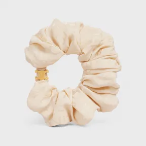 思琳/Celine 女士 SCRUNCHY TRIOMPHE大号金色饰面黄铜和米色桑蚕丝发带 460HH2SIB.01GM.TU