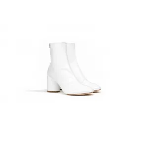 迪奥/Dior 白色漆皮小牛皮短靴 KCI349VNI S010