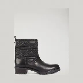 安普里奥·阿玛尼/Emporio Armani 绗缝靴筒款皮革短靴 11590049mh