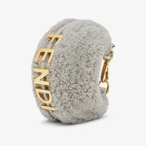 芬迪/Fendi Nano Fendigraphy-浅灰色毛羊皮手腕包-女士迷你配件 7AS089AEHYF1CKX 8054321992379