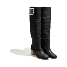 菲拉格慕/Salvatore Ferragamo 镜面处理鞋跟长靴 01N471_693049