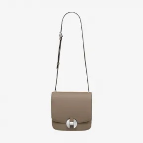 爱马仕/Hermes 米色 Hermes 2002 - 20肩背包 H075133CK37