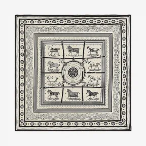 爱马仕/Hermes “骏马的披挂真丝方巾”140厘米披肩 H243507S-05