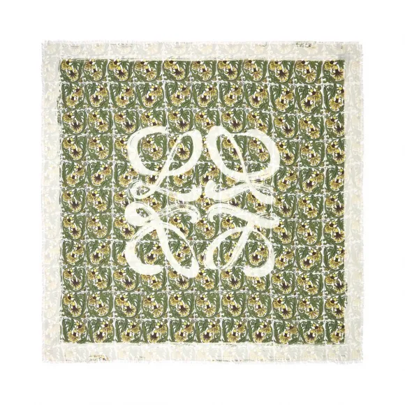 罗意威/Loewe 140X140 Scarf Flowers AnagramGreen/White 910.10.095