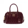 缪缪/Miu Miu 紫红色/玉米黄 Matelassé 软羊革大号保龄球包 5BB124-N88-F0399