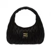 缪缪/Miu Miu 黑色 Wander Matelassé 软羊革hobo 包 5BC108-N88-F0002