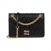 缪缪/Miu Miu 黑色 Matelassé软羊革迷你手袋 5BP065-N88-F0002