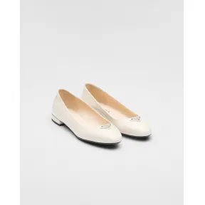 普拉达/Prada 亮面漆皮扁头女式芭蕾平 底 单 靴 1F200N-069-F0304