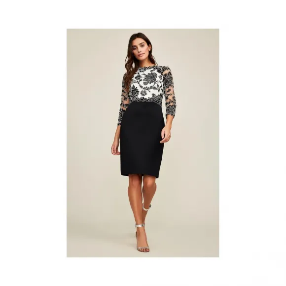  花朵绣花撞色七分袖连衣裙 ART2132MH