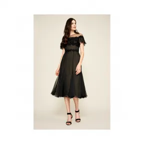  露肩雪纺摆浪连衣裙 AVO18247MDH