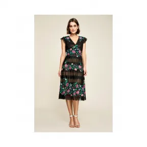  花朵刺绣压褶V领连衣裙 BDB18422MDH