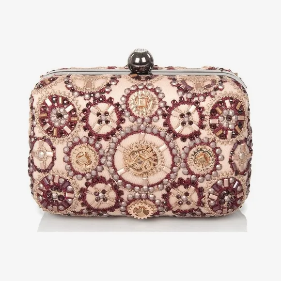  齿轮图案钉珠方形手包 CL01AQLB-TAUPE