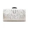  白色钉珠新娘手包 CL18ALXB