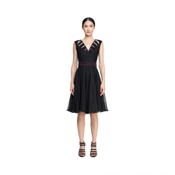  图腾钉珠雪纺V领连衣裙 OC16439MH