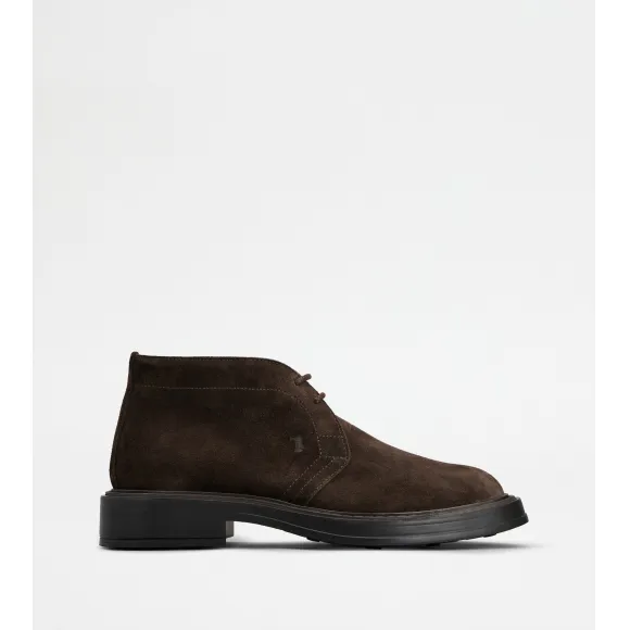 托德斯/Tod's 男人 棕色 绒面皮革沙漠靴 XXM61K00D80RE0S800