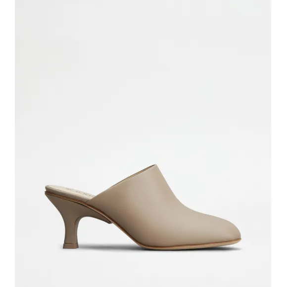 托德斯/Tod's 女人 灰色 皮革穆勒鞋 XXW19L0IJ40GOCB006