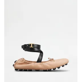 托德斯/Tod's 女人 彩色 Bubble扣带皮革芭蕾舞鞋 XXW76K0HS50SWH0QQA