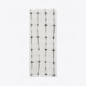 伊夫圣罗兰/Yves Saint laurent 标志性白色和黑色染色格纹褶皱方巾  4692074Y2009160